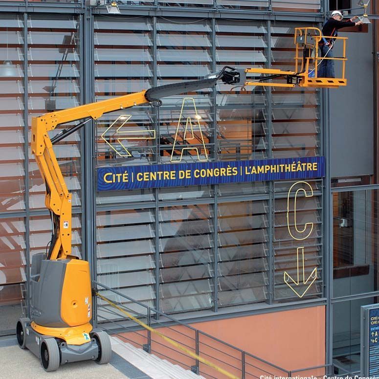 PLATAFORMAS ARTICULADA ELÉCTRICA HA12 CJ 01