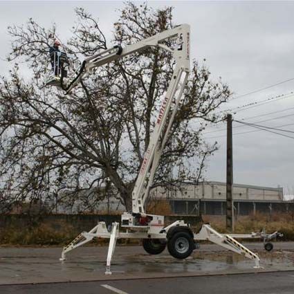 Plataforma Elevadora Remolcable 17 Metros